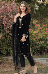 kp518-Velvet Embroidered Dress With Organza embroidered Dopata