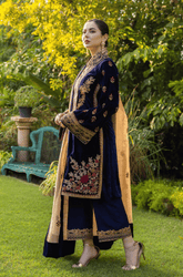Baroque - Embroidered Velvet 3piece suit - KP3357