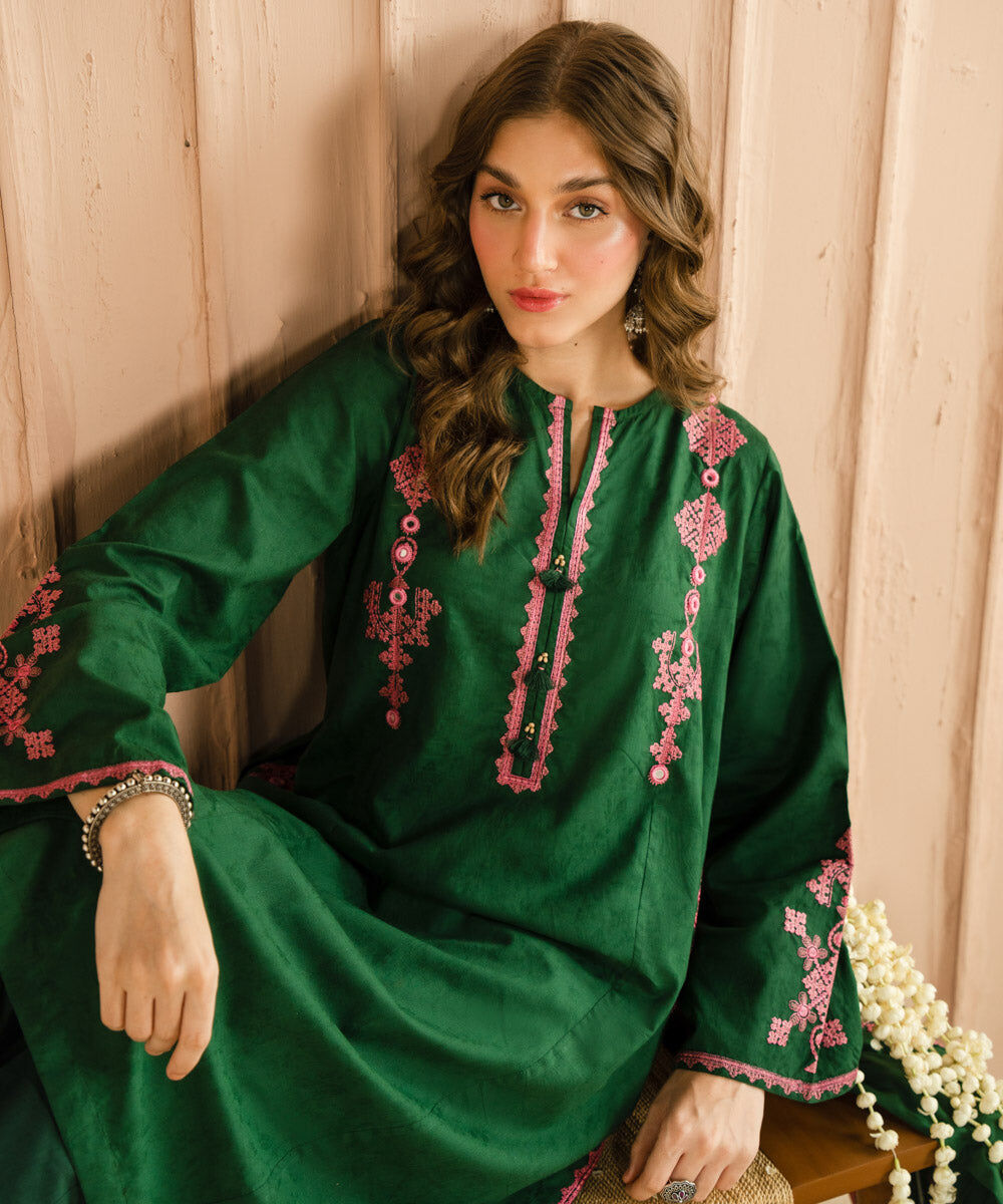 KP1068 - Sapphire 3PC Embroidered Lawn Suit