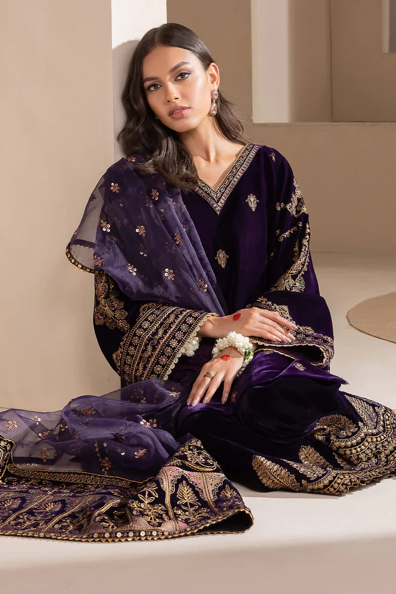 Baroque - Embroidered Velvet 3piece suit - kp2029