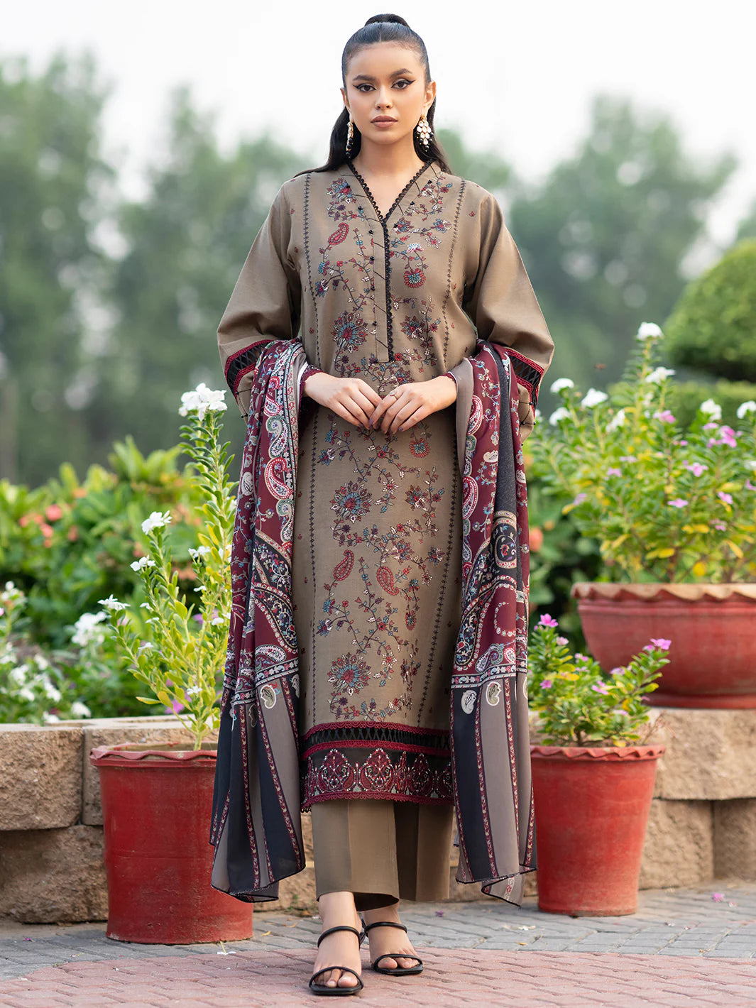 Bin Ilyas - Winter  3PC Dhannak Embroidered suit with Printed Shawll