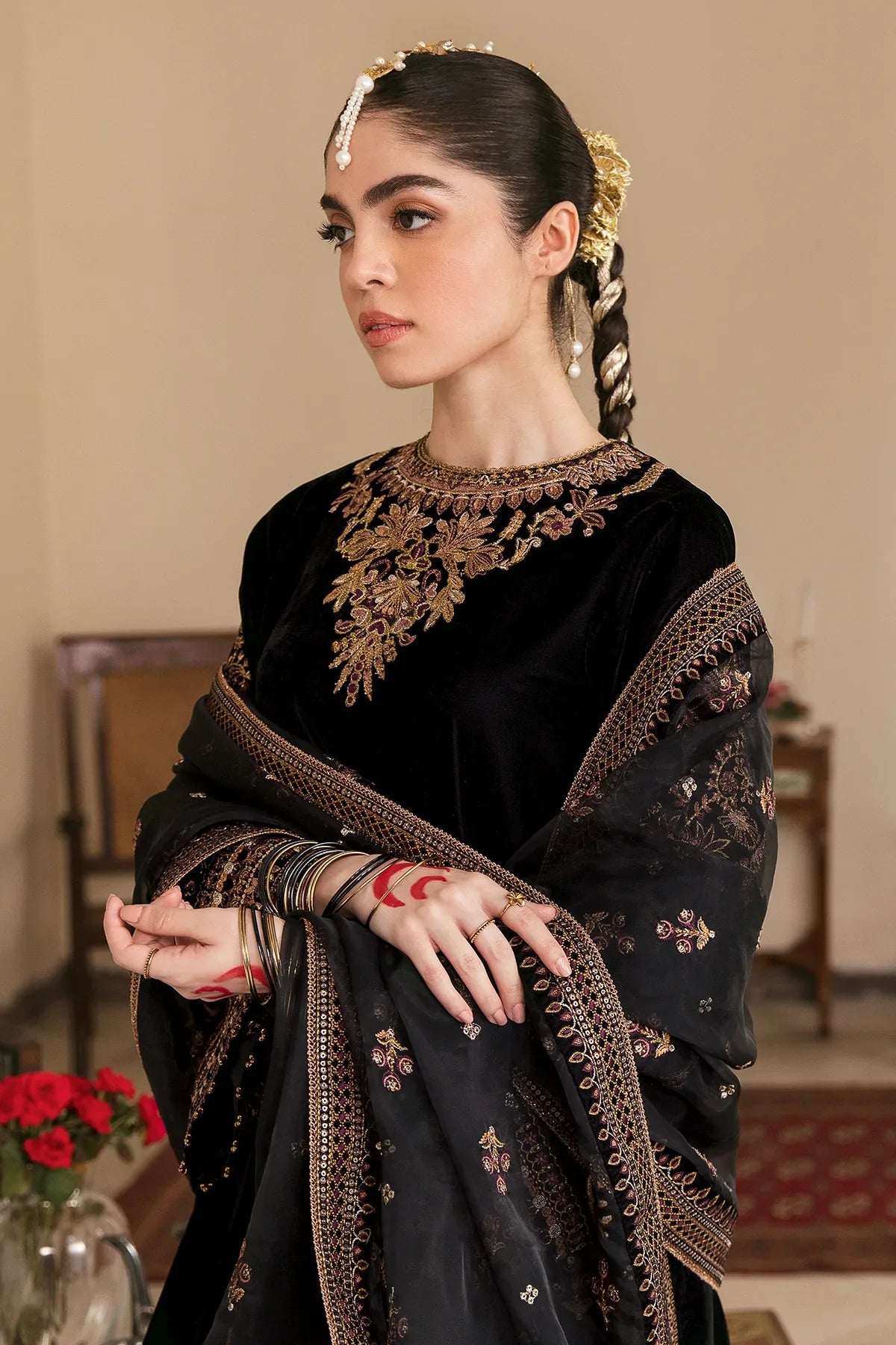 Winter Embroidered Velvet Dress With Organza embroidered Dopata Kashaf.pk Winter Embroidered Velvet Dress With Organza embroidered Dopata Kashaf.pk