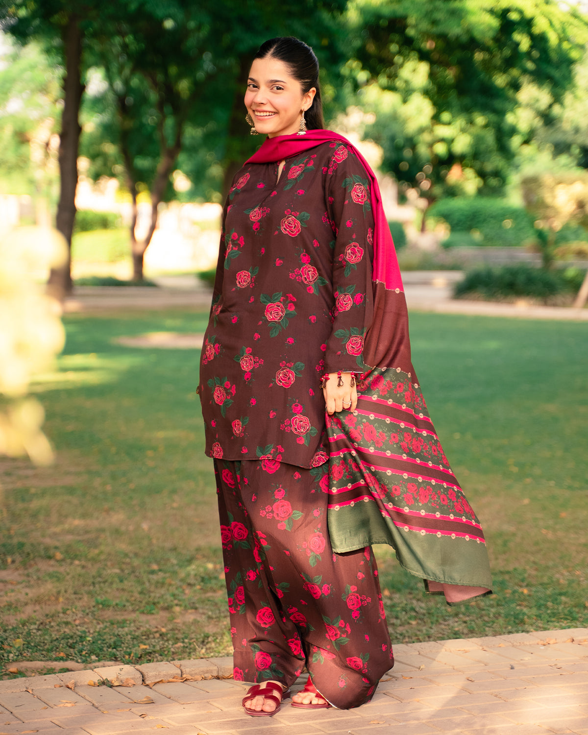 Jazmin - Winter  3PC Karandi Digital Print Dress - KP33148