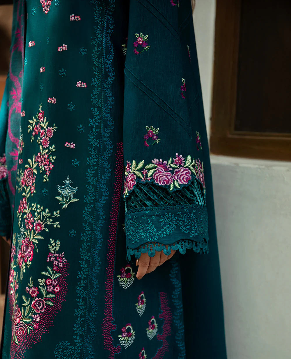 Sobia Nazir - Winter 3PC Dhanak Embroidered Suit - kp3345