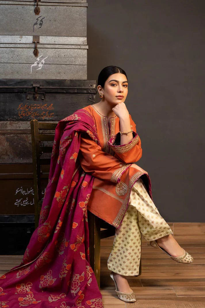 Urge  - Winter 3PC Dhanak Embroidered Suit - kp3301