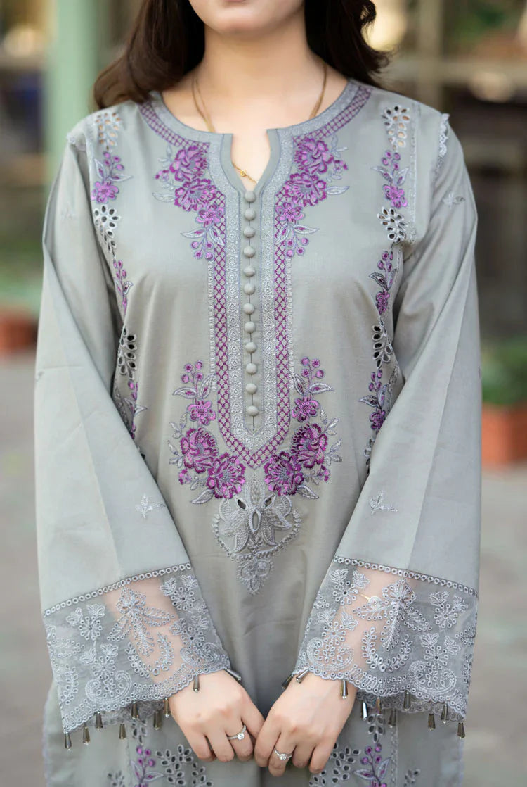 KP1047 - Mushq - 3PC Lawn ChickenKari Embroidered Suit