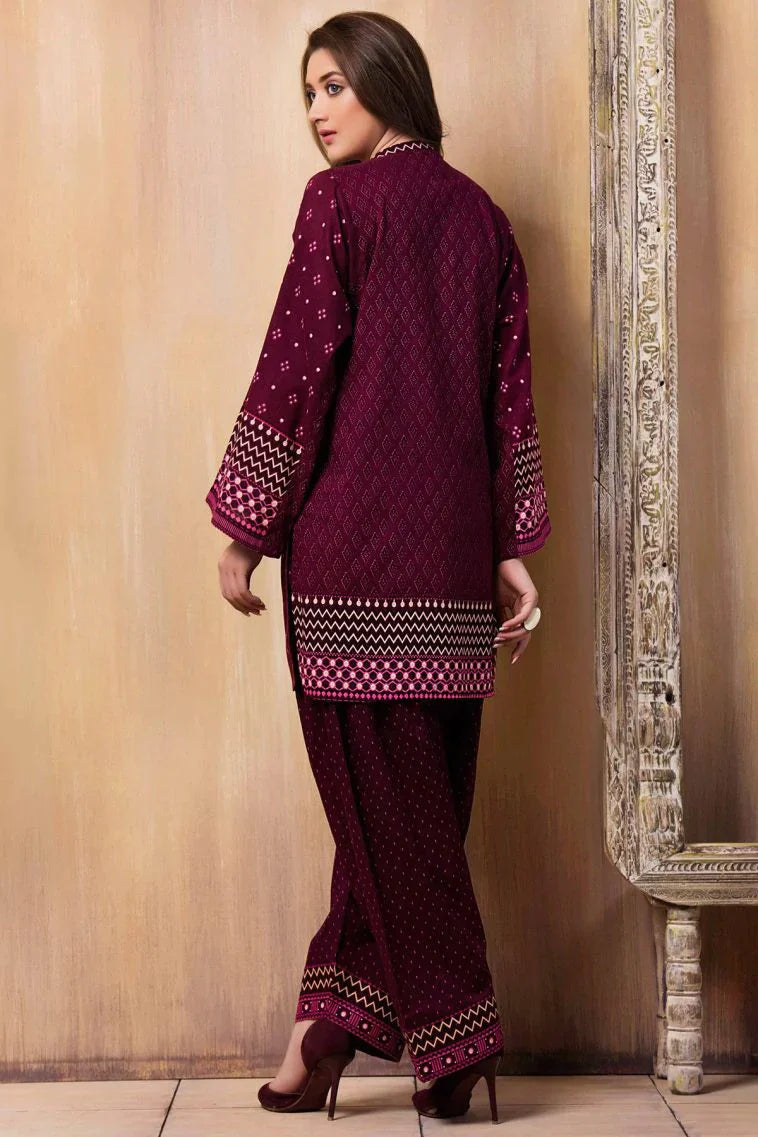 KP015- WINTER Laj wanti 2Pc Embroidered Linen Suite With Fully Embroidered trouser & Patches