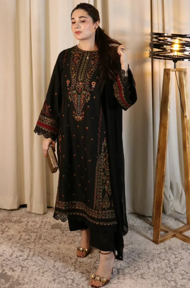 Alkaram - Summer 3PC Lawn Embroidered Suit - KP1102