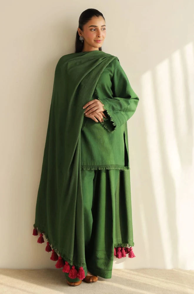 KP1264_Premium Emerald Green 3-Piece Unstitched Suit with Matching Shawl