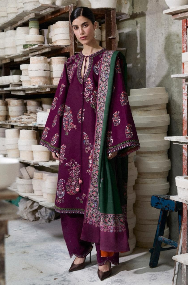 Hussain Rehar - Winter 3PC Dhanak Embroidered Suit - kp33153