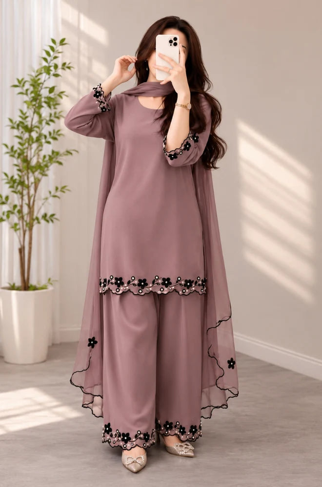 Bunaai - Winter-3PC Shamooz Silk Embroidered Suit - kp1282